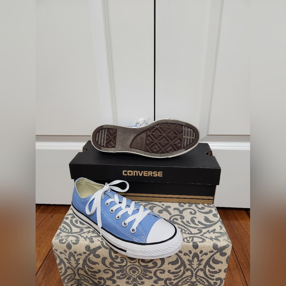 Converse Chuck Taylor All Stars Womenâs Light Blue Menâs 6 Womenâs 8 Low Top - Picture 5 of 6